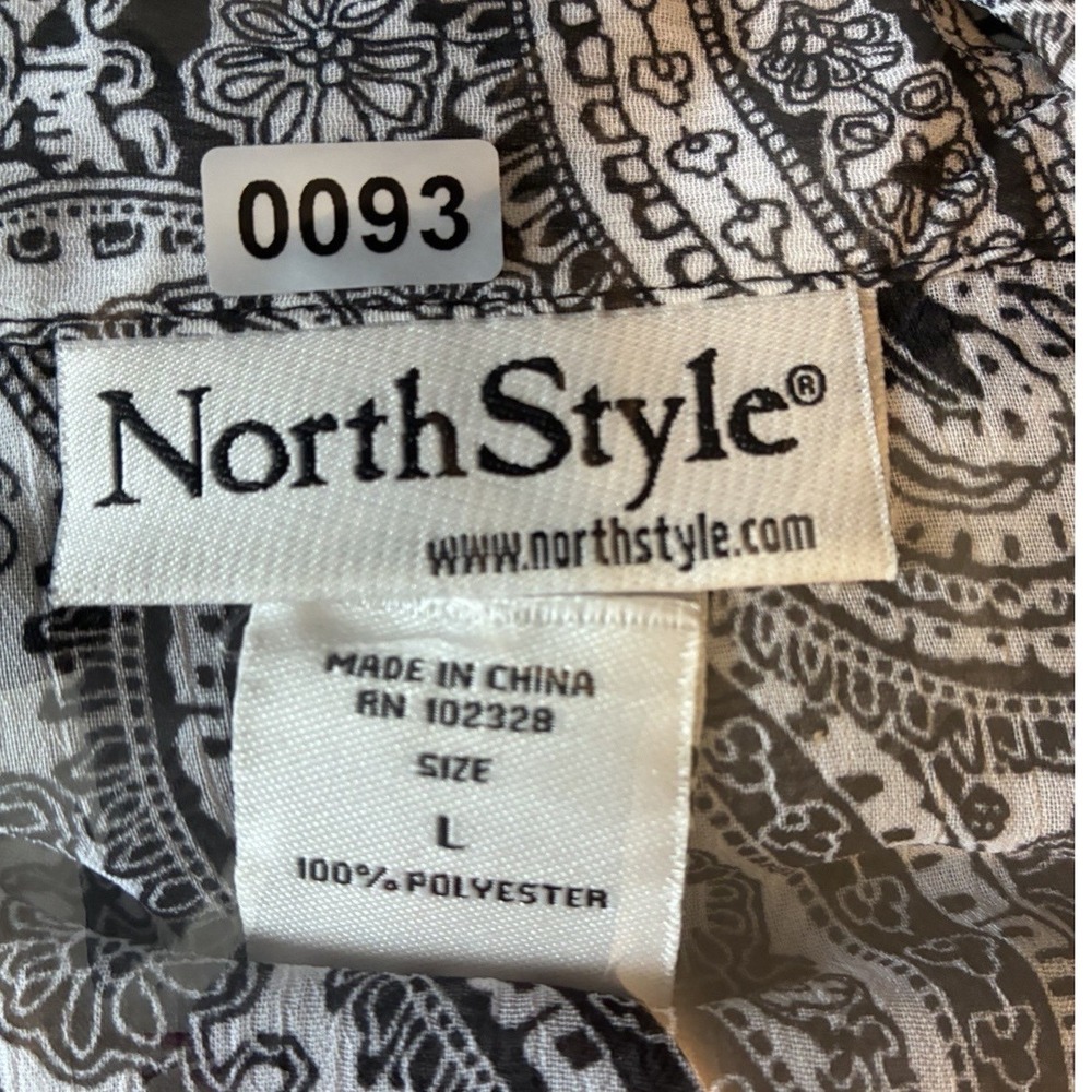 NorthStyle Paisley Blouse L Dark Romantic Whimsy Boho Ruffle Cuff Button Up - Picture 7 of 7